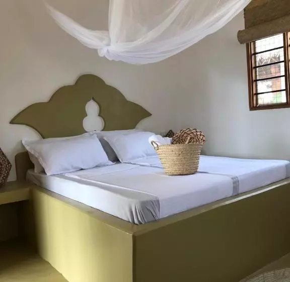 تختخواب و صبحانه Mlango Paje House