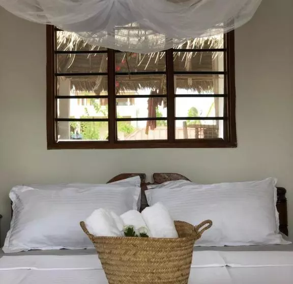 تختخواب و صبحانه Mlango Paje House