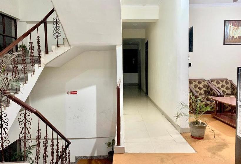 Hotel Baddi Guest House