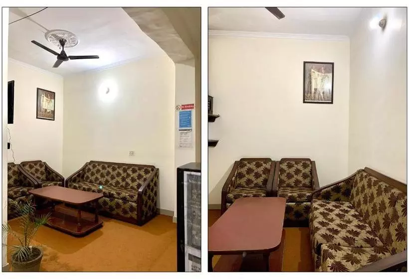 Hotelli Baddi Guest House