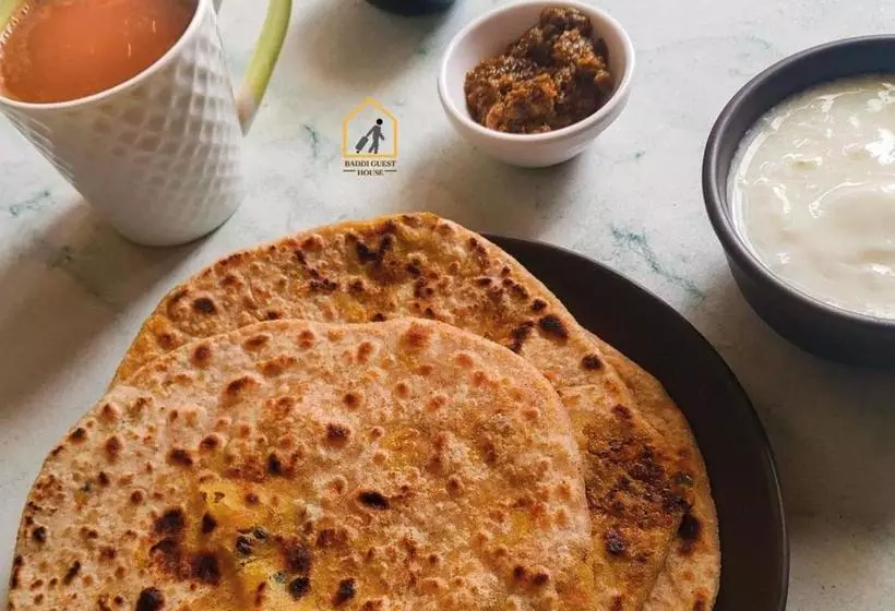 Hotelli Baddi Guest House