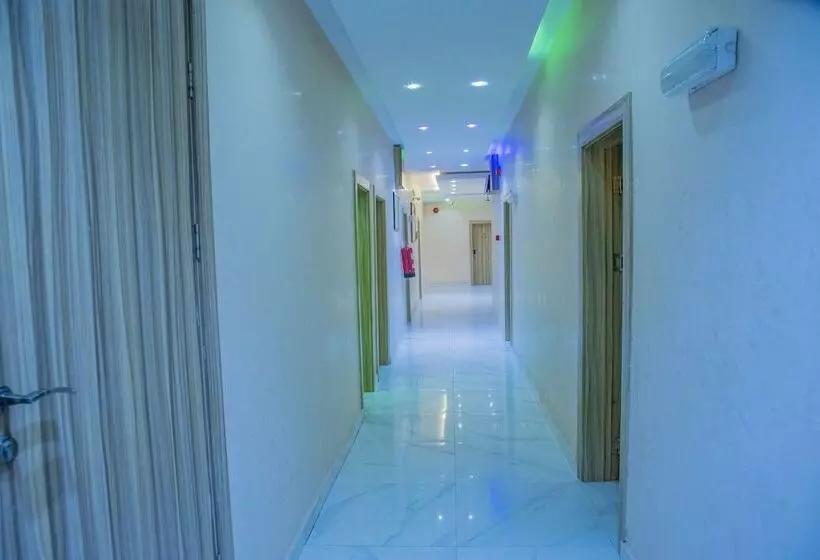 Bedouin Hotel & Suites