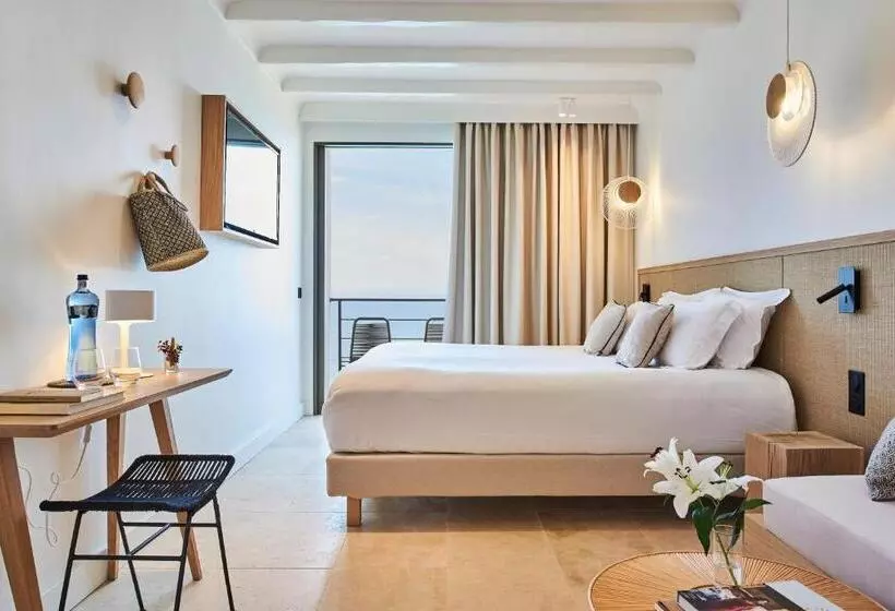 Hotelli Les Roches Brunes