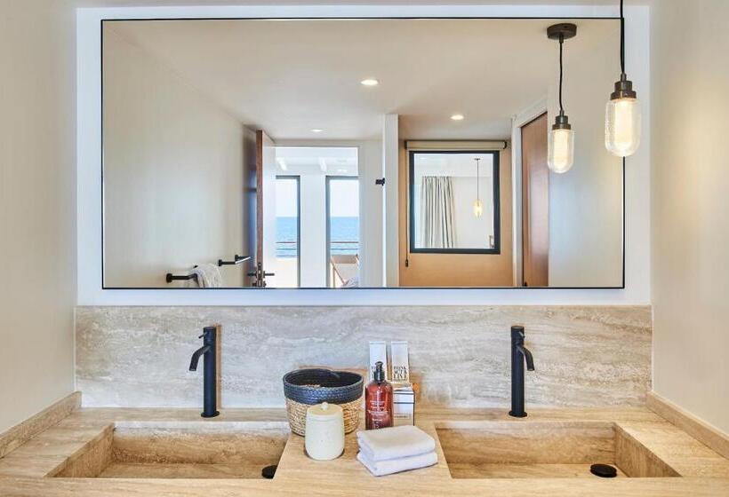 בית מלון כפרי Les Roches Brunes