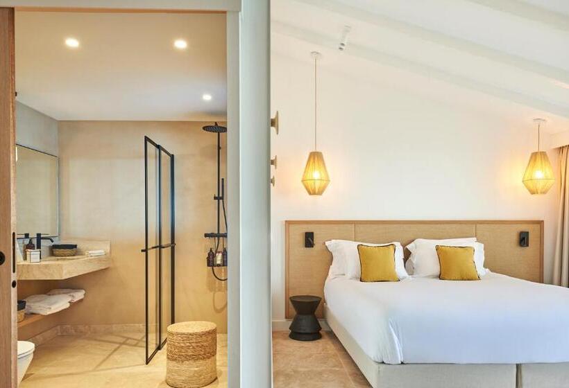 בית מלון כפרי Les Roches Brunes