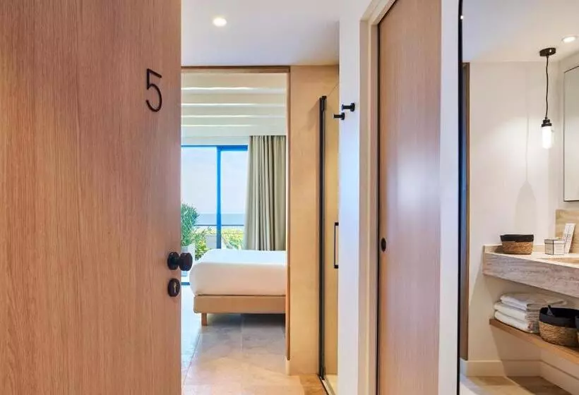 Hotelli Les Roches Brunes