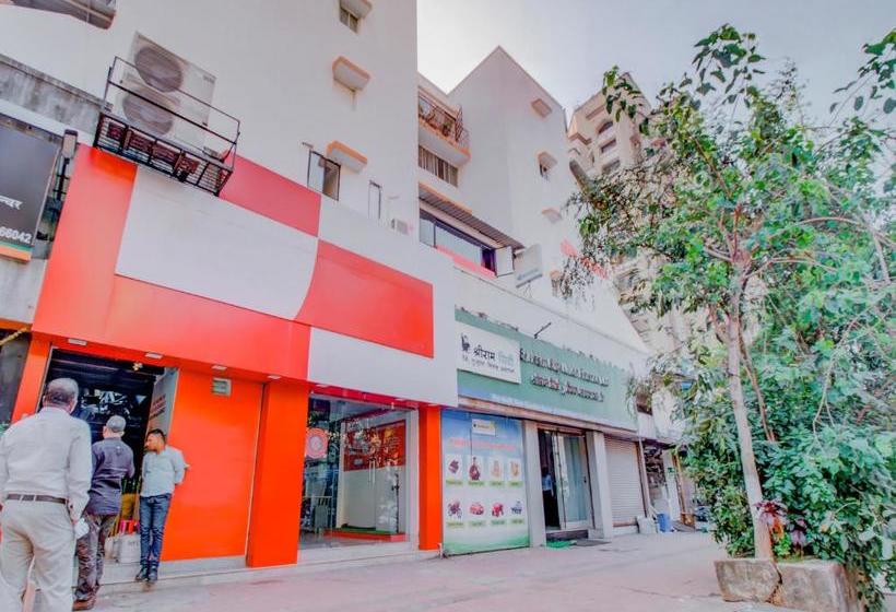 호텔 Oyo 77508  Orange Annexe