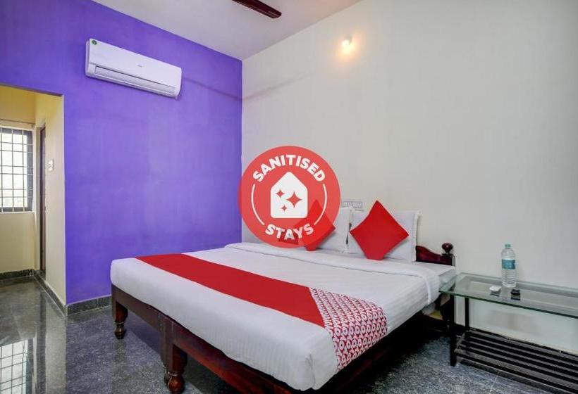 Hotel Oyo 77801 Golden Park