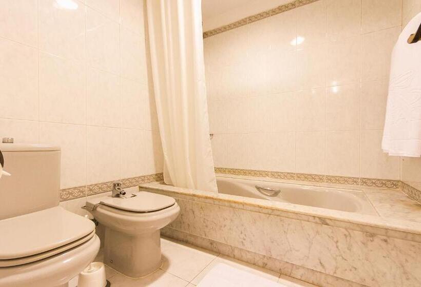 هتل Sands Beach Active Resort