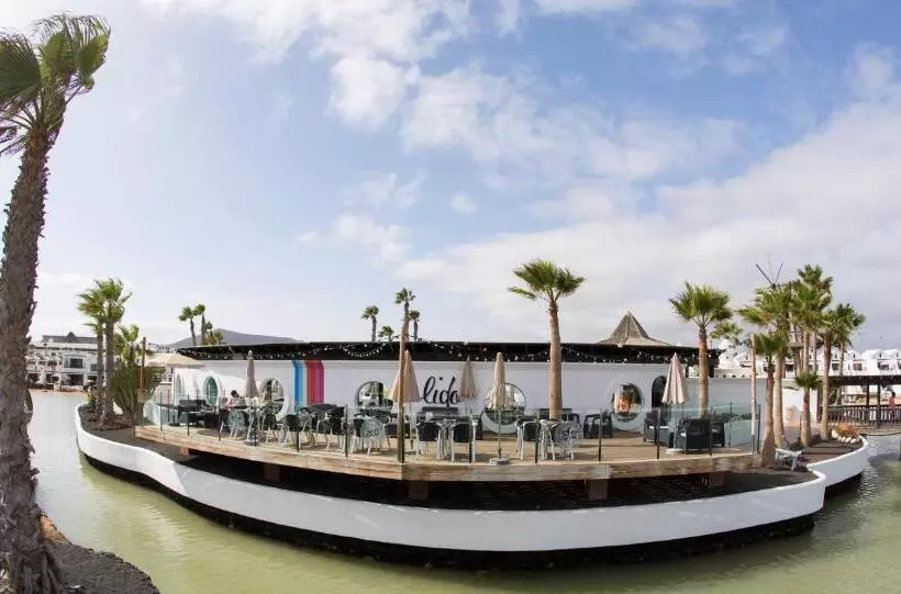 ホテル Sands Beach Active Resort