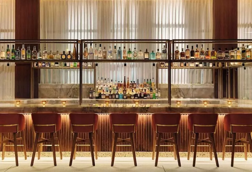 هتل Thompson Hollywood, By Hyatt