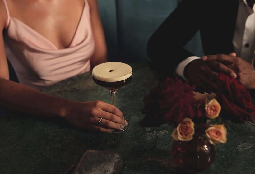 هتل Thompson Hollywood, By Hyatt