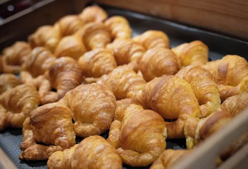 هتل voco Bilbao - City by IHG