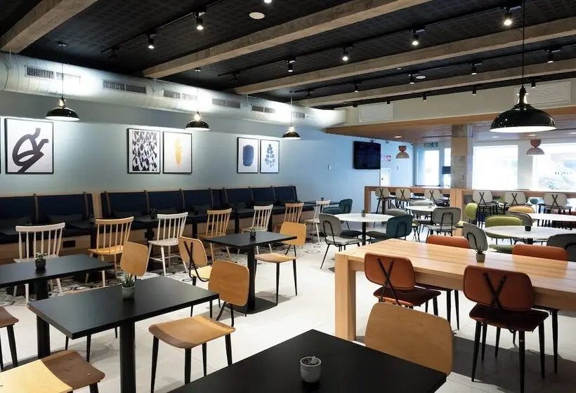 هتل voco Bilbao - City by IHG