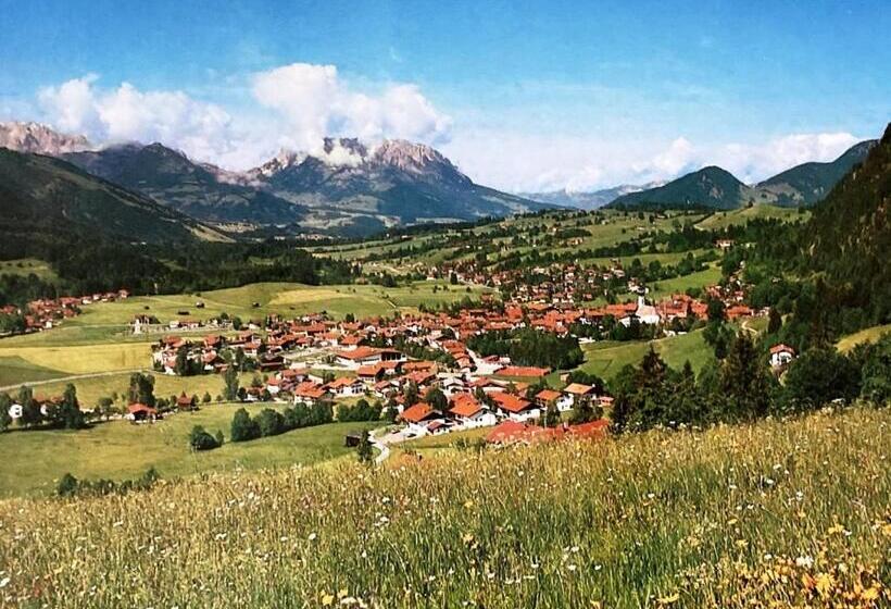 Pansiyon Gästehaus Häuslweber