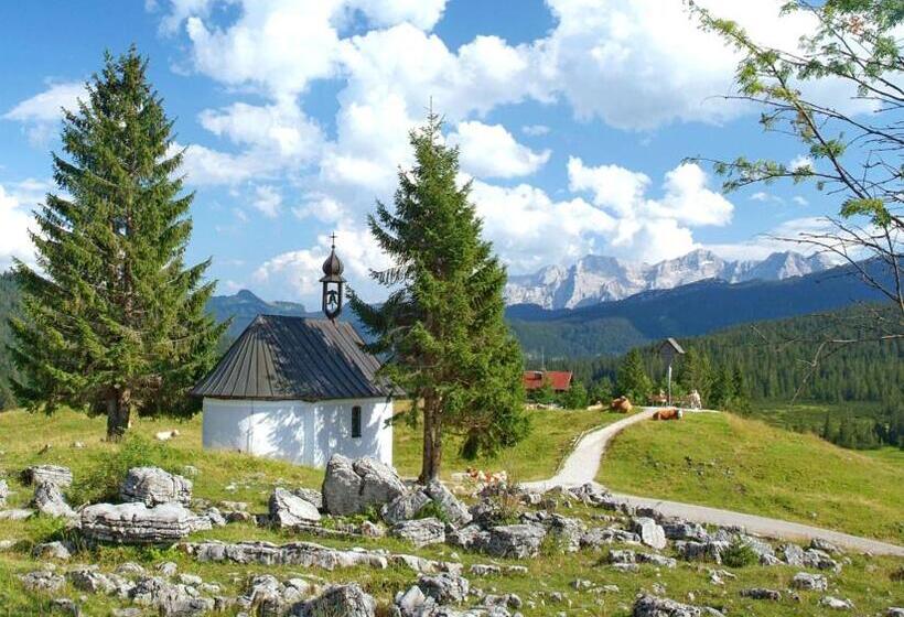 Pansiyon Gästehaus Häuslweber