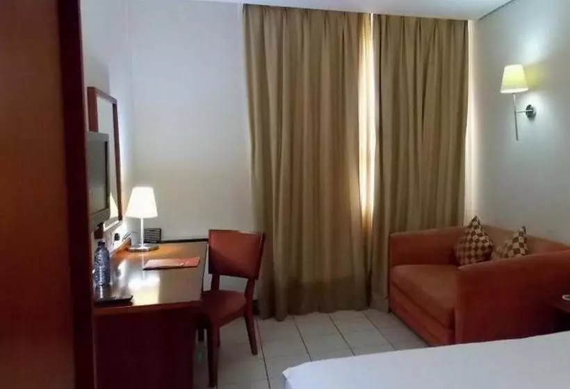 پانسیون Tinapa Lakeside