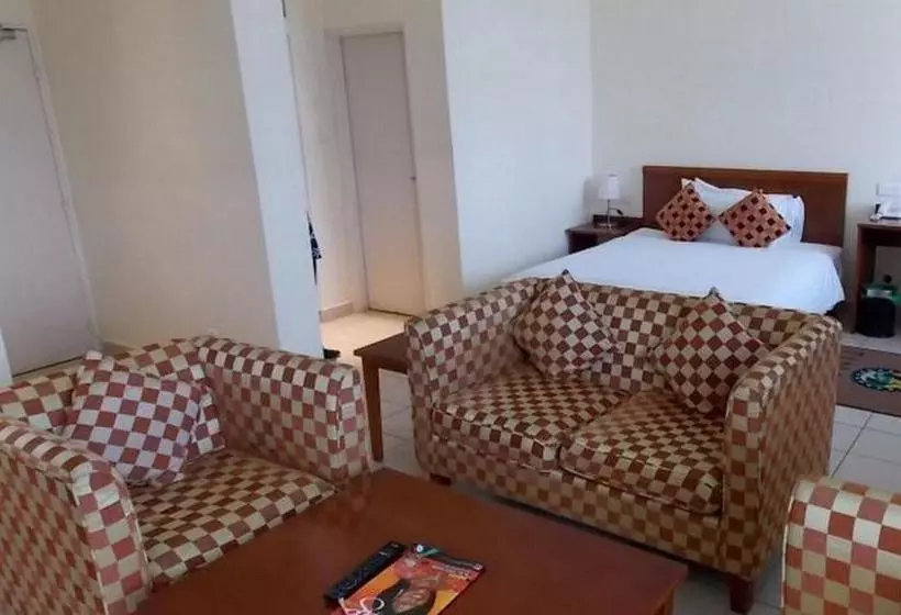 پانسیون Tinapa Lakeside