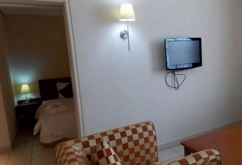 Pansiyon Tinapa Lakeside