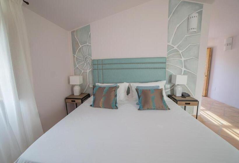 בית מלון כפרי Borgo Smeraldo