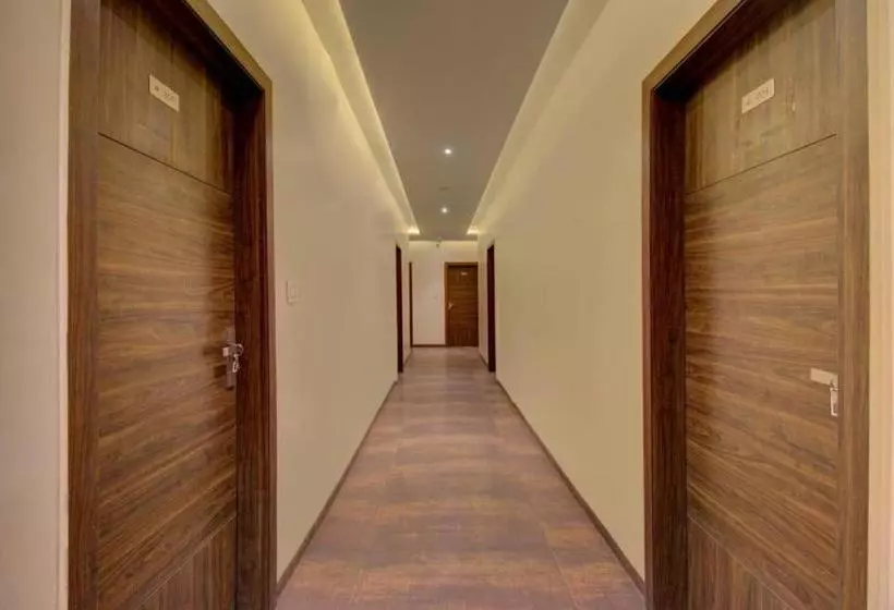 Hotelli The Lotus Residency, Sangli