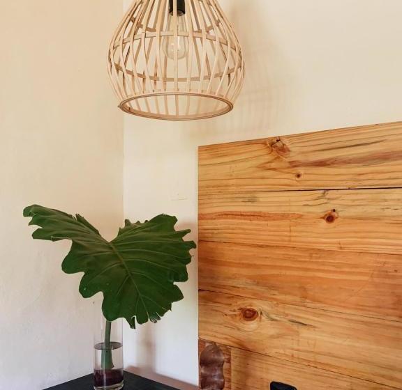 צימר Cálido Bungalow 1  La Locanda Casitas Vivas