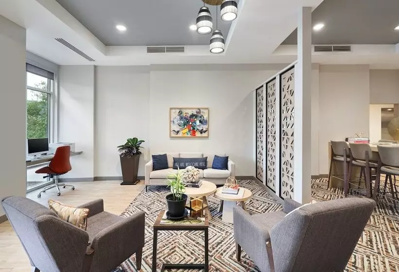 Hotelli Candlewood Suites   Asheville Downtown, An Ihg