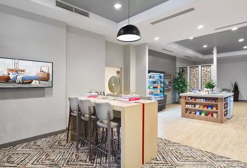 Hotelli Candlewood Suites   Asheville Downtown, An Ihg