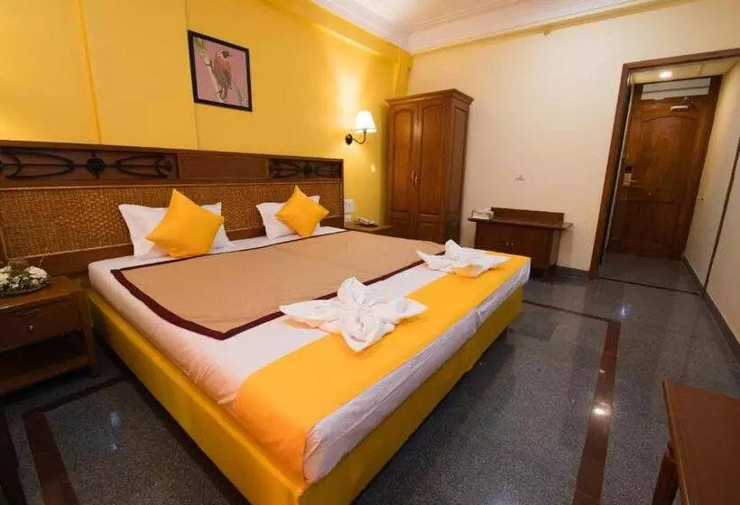 Hôtel Raj Resort