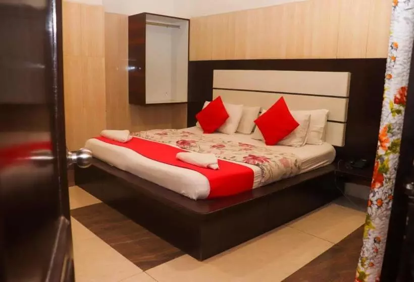 Hotel Shri Hari