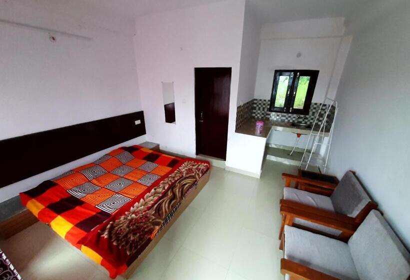 Janardan Studio Hotel Kausani