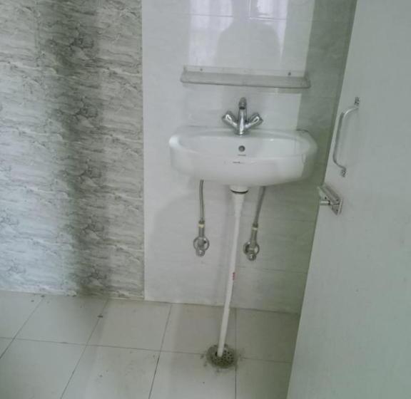 Janardan Studio Hotel Kausani