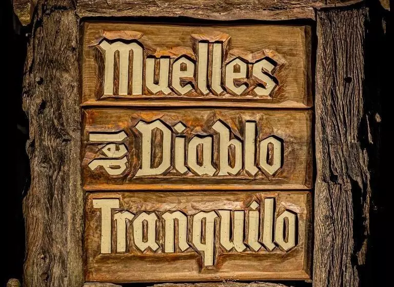 Muelles Del Diablo Tranquilo