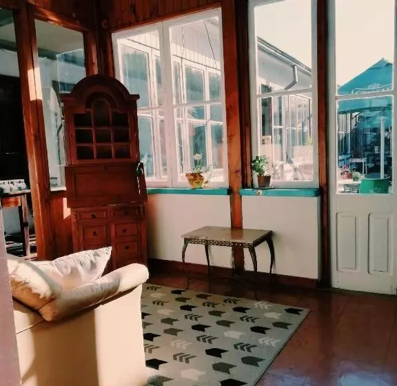 پانسیون Bichon La Casa Hostal