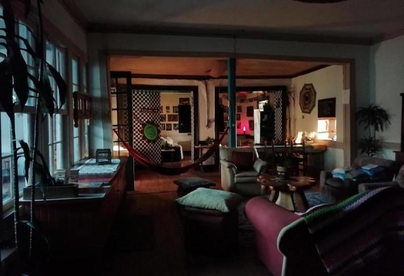 پانسیون Bichon La Casa Hostal