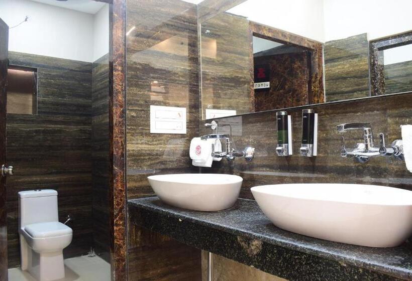 پانسیون Rajendra Residency