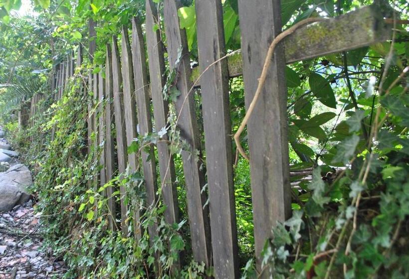 צימר Pacheco Farmhouse Intag Valley