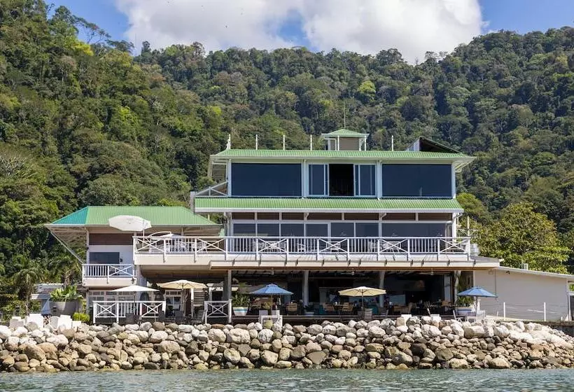 Hotelli Amaka Ocean Living Lodge