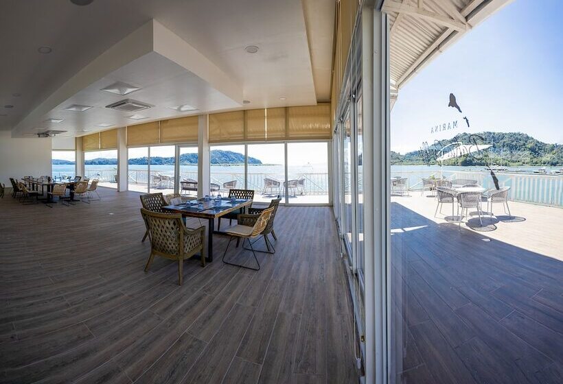 هتل Amaka Ocean Living Lodge