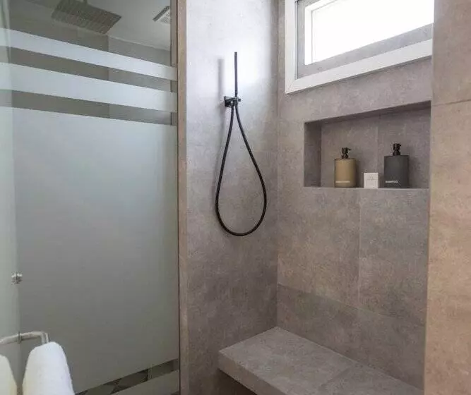 Hotelli Amaka Ocean Living Lodge