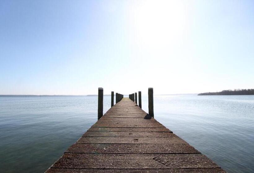 בית מלון כפרי Gästehaus Am Schweriner See