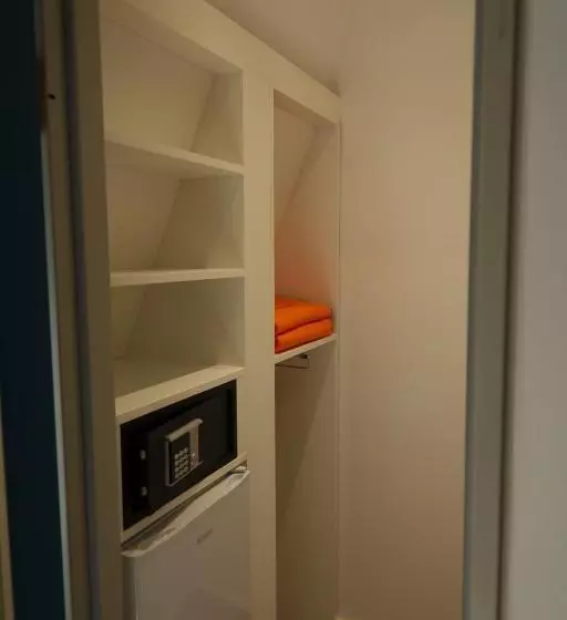 Hotelli Gästehaus Am Schweriner See