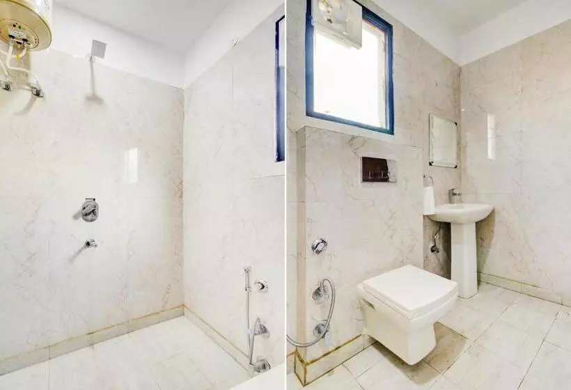 ホテル Ratan The Pacific