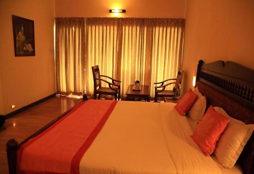 Manor Backwater Resort