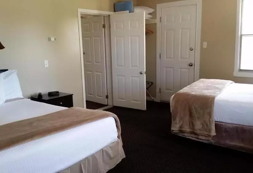 Middleton Motel & Suites