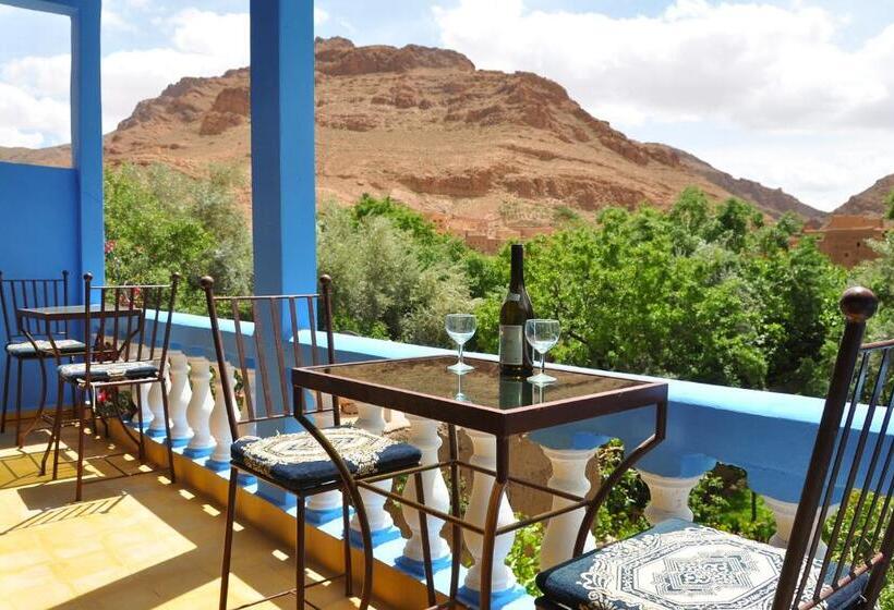 بنسيون A Secret Garden