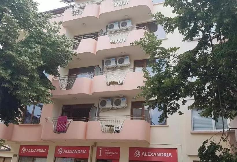 پانسیون Atanasov 1