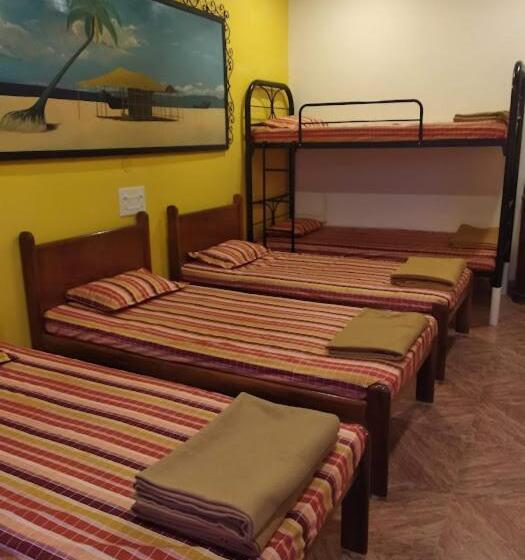 بنسيون Darryl Ribeiro S 2bhk & 3bhk Apartment In A Villa