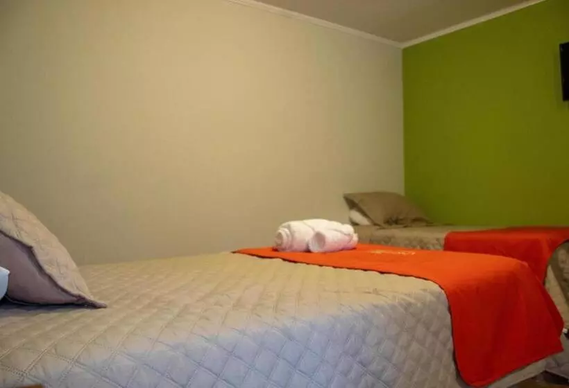 پانسیون Hostal Casa De Barrio