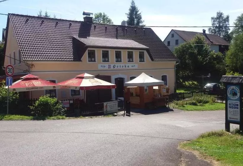 Majatalo Ubytování U Potoka